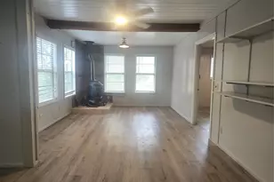 21401 Lindeman Ln, Leander, TX 78641 - Photo 6