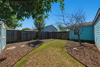 916 E 49th Street, Austin, TX 78751 - Photo 28