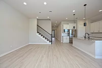 469 Coyote Creek Way, Kyle, TX 78640 - Photo 6