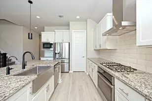 469 Coyote Crk Wy, Kyle, TX 78640 - Photo 12