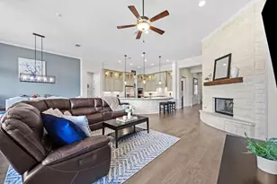 109 Alonda Wy, Liberty Hill, TX 78642 - Photo 2