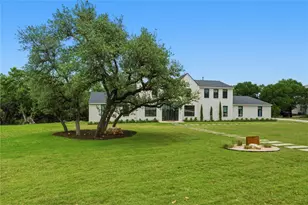 14302 Fallen Timber Dr, Austin, TX 78734 - Photo 2