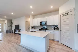 125 Cupreata Ln, Leander, TX 78641 - Photo 4