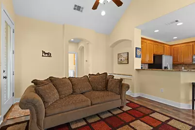 134 Creekside Drive, Liberty Hill, TX 78642 - Photo 32