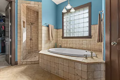 134 Creekside Drive, Liberty Hill, TX 78642 - Photo 18