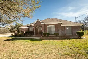 603 Oakwood Dr, Buda, TX 78610 - Photo 1