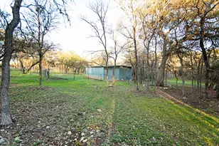 603 Oakwood Dr, Buda, TX 78610 - Photo 20
