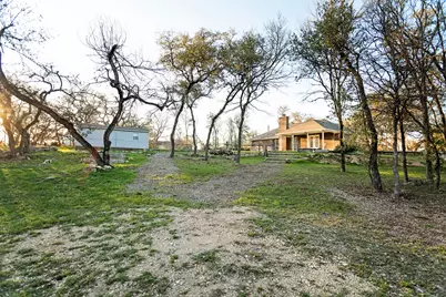 603 Oakwood Drive, Buda, TX 78610 - Photo 32