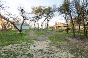 603 Oakwood Dr, Buda, TX 78610 - Photo 32