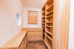 603 Oakwood Dr, Buda, TX 78610 - Photo 2