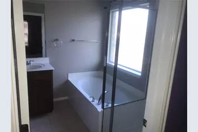 11029 Boundless Valley Drive, Austin, TX 78754 - Photo 6