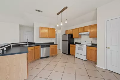 101 Ina Court, Kyle, TX 78640 - Photo 8