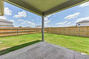 800 Long Run, Liberty Hill, TX 78642 - Photo 32