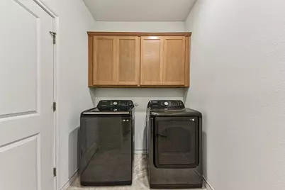 800 Long Run, Liberty Hill, TX 78642 - Photo 32