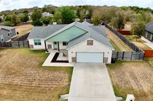 125 Naalehu Ct, Bastrop, TX 78602 - Photo 28