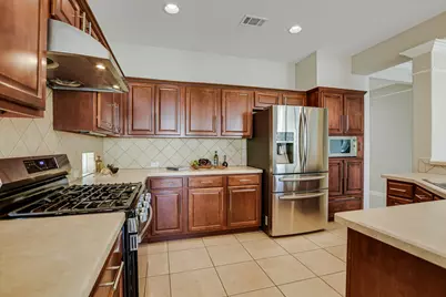 305 Rosecliff Drive, Georgetown, TX 78633 - Photo 10