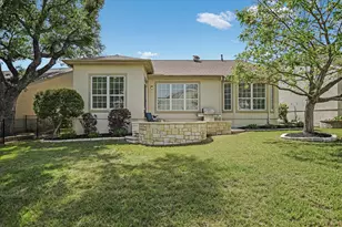 305 Rosecliff Dr, Georgetown, TX 78633 - Photo 22