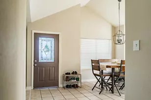 450 Biscayne St, Giddings, TX 78942 - Photo 24