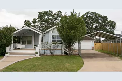 450 Biscayne Street, Giddings, TX 78942 - Photo 30