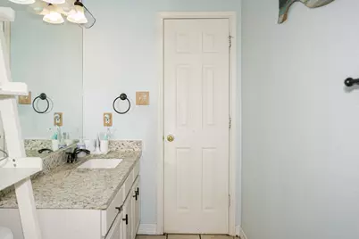 450 Biscayne Street, Giddings, TX 78942 - Photo 14
