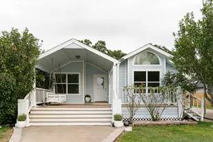 450 Biscayne St, Giddings, TX 78942 - Photo 1