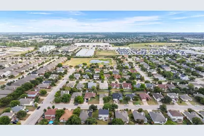 606 Los Robles Road, Leander, TX 78641 - Photo 32