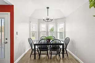 606 Los Robles Rd, Leander, TX 78641 - Photo 20