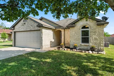 606 Los Robles Road, Leander, TX 78641 - Photo 6