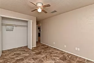 1916 Gracy Farms Ln, Austin, TX 78758 - Photo 10