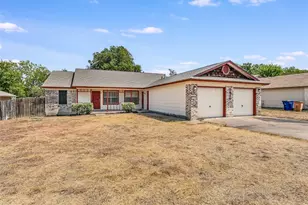 1916 Gracy Farms Ln, Austin, TX 78758 - Photo 2