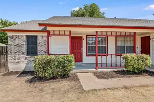 1916 Gracy Farms Ln, Austin, TX 78758 - Photo 1