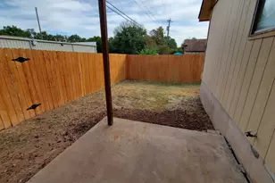 1109 Hyridge St, Round Rock, TX 78664 - Photo 8