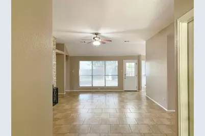 209 N Blue Ridge Parkway, Cedar Park, TX 78613 - Photo 2
