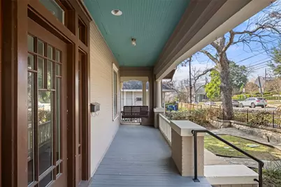 613 Baylor Street, Austin, TX 78703 - Photo 2