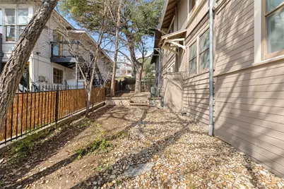 613 Baylor Street, Austin, TX 78703 - Photo 30