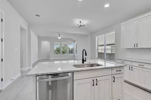 224 Scenic Hills Cir, Georgetown, TX 78628 - Photo 8