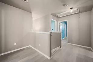 3651 Sandy Brook Dr, Round Rock, TX 78665 - Photo 14