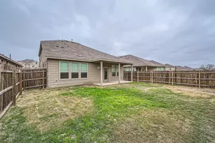 303 Duroc Dr, Hutto, TX 78634 - Photo 28