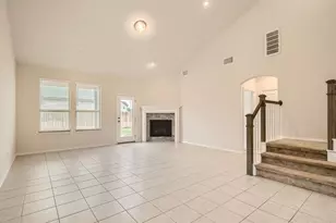 303 Duroc Dr, Hutto, TX 78634 - Photo 4