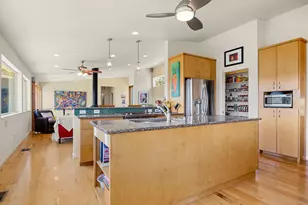 320 Rancho Encino Dr, San Marcos, TX 78666 - Photo 10