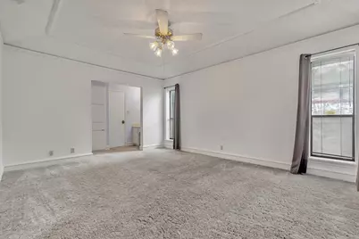 5704 Lands End Street, Austin, TX 78734 - Photo 10