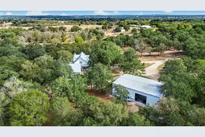 412 Woody Hollow Road, Luling, TX 78648 - Photo 32