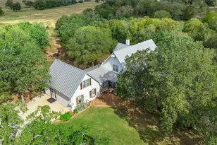 412 Woody Hollow Rd, Luling, TX 78648 - Photo 12