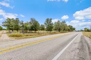 827 Fm 671, Lockhart, TX 78644 - Photo 1
