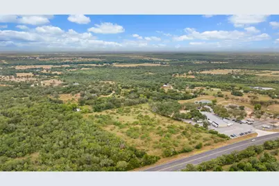 827 Fm 671, Lockhart, TX 78644 - Photo 14