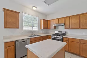 120 Brazos Ln, Kyle, TX 78640 - Photo 10