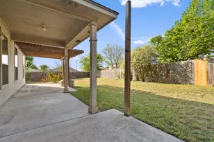 120 Brazos Ln, Kyle, TX 78640 - Photo 26