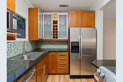 412 W Croslin Street, Austin, TX 78752 - Photo 6