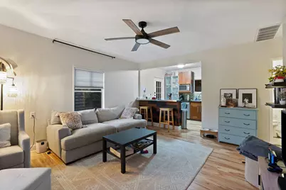 412 W Croslin Street, Austin, TX 78752 - Photo 6