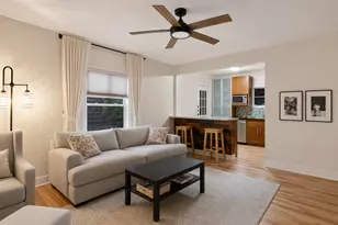 412 W Croslin St, Austin, TX 78752 - Photo 4